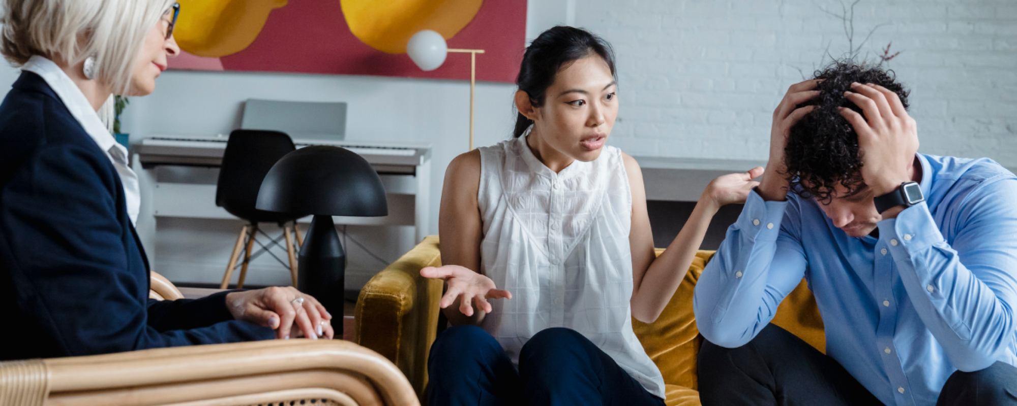 Interfaith relationship counselling helps mixed-faith couples. Learn therapy tools for family, cultural and spiritual harmony.
